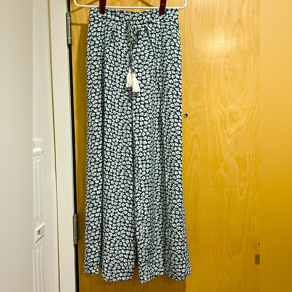 SHEIN Dark Green and White Wide Leg Pant